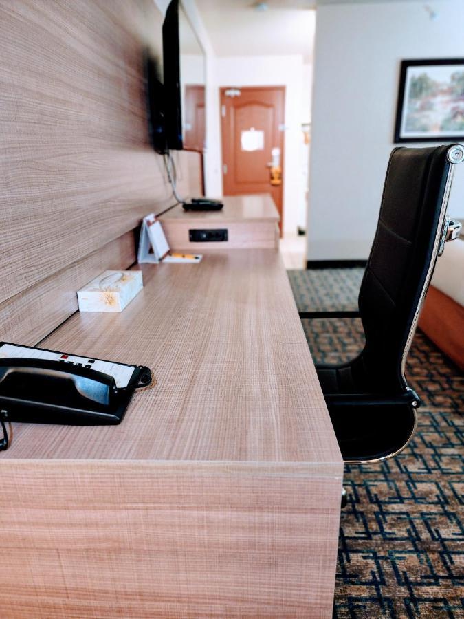 Gold Circle Hotel 3*