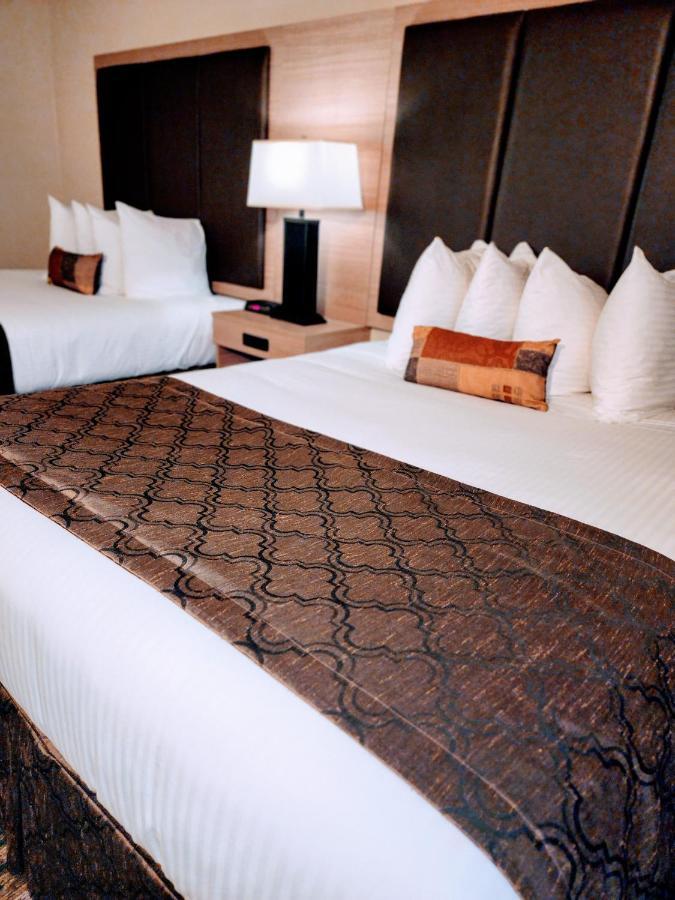 Hotel Gold Circle Lloydminster